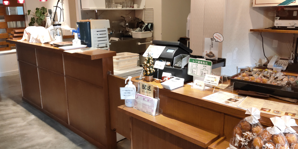 琉球菓子処 琉宮【カフェ・販売スタッフ（那覇市牧志）【交通費支給／駐車場代補助有／従業員割引】】の求人募集画像