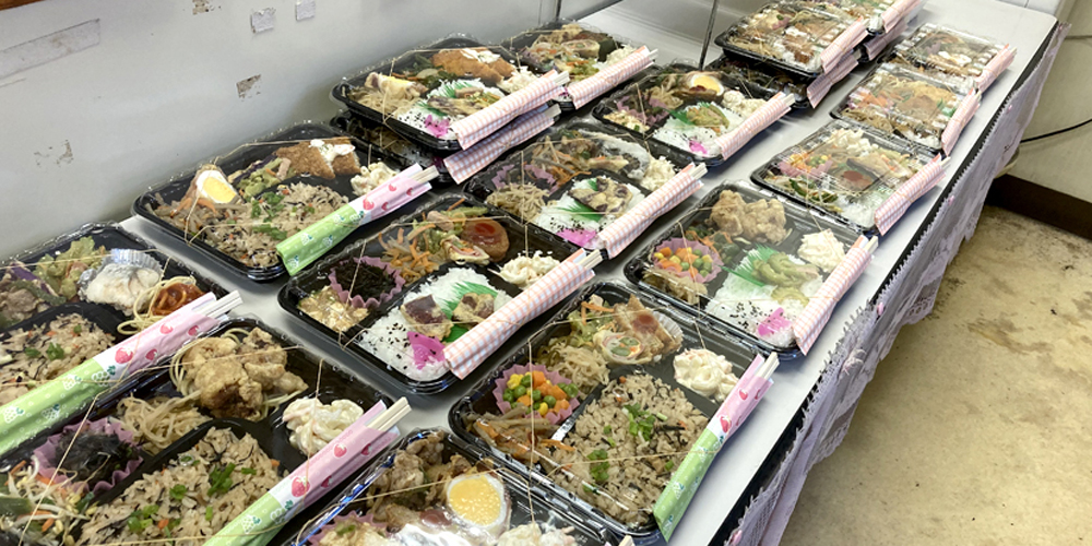 はなみ弁当【お弁当の配達スタッフ(短時間)（那覇市長田）【お昼まで勤務（短時間）／土日祝休み】】の求人募集画像