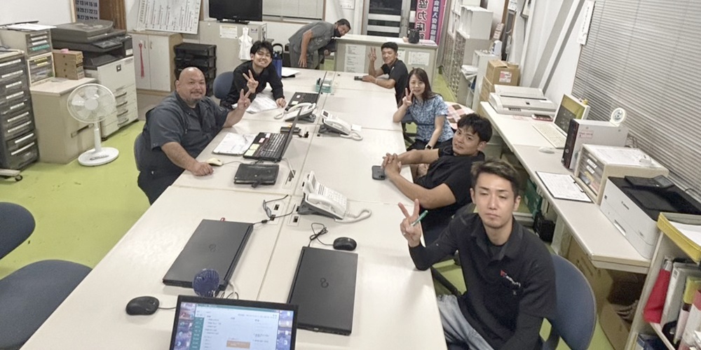 共和ペイント　株式会社【配送スタッフ（沖縄市）【土日祝休み／賞与3回／家族手当有】】の求人募集画像