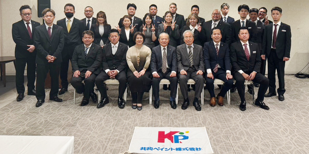 共和ペイント　株式会社【配送スタッフ（沖縄市）【土日祝休み／賞与3回／家族手当有】】の求人募集画像