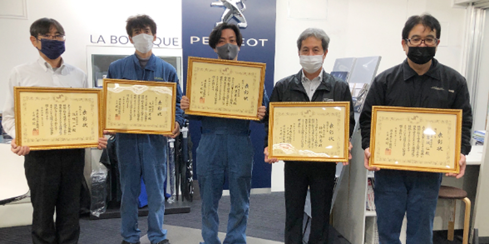 丸貴株式会社【輸入車専門店の営業スタッフ(浦添市)【昇給・賞与有／ノルマなし】】の求人募集画像