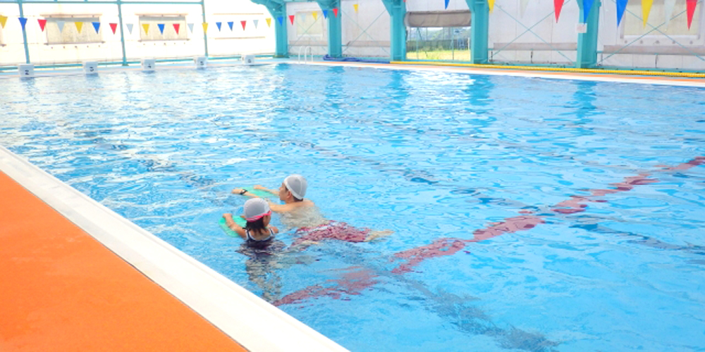 具志川スイミングスクール【水泳指導員(うるま市)【社保完備/交通費支給/無料駐車場有】】の求人募集画像