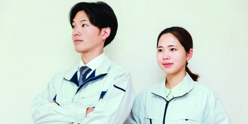 牧港商事 株式会社【トラック運転手兼作業員(南風原・糸満)【月給24万円～／賞与年2回／無料駐車場有】】の求人募集画像