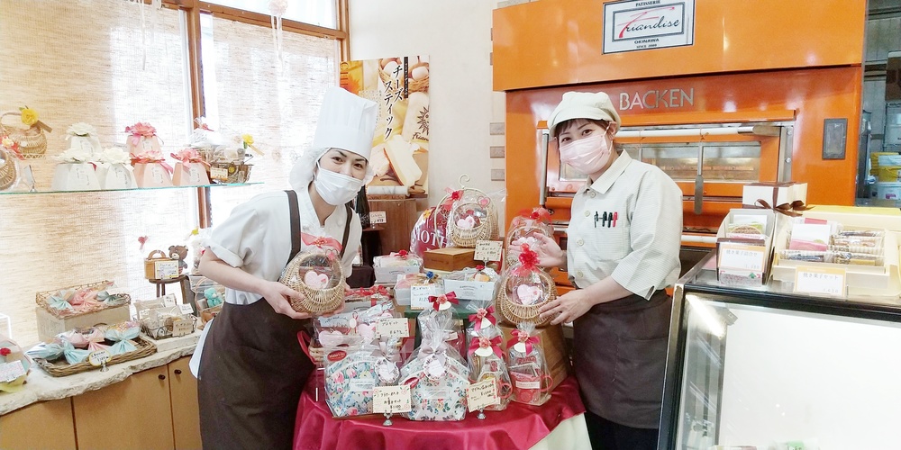 Friandise（フリアンディーズ）【ケーキ販売スタッフ（遅番）（那覇市前島）【未経験歓迎／週休3～4日／正社員登用有】】の求人募集画像