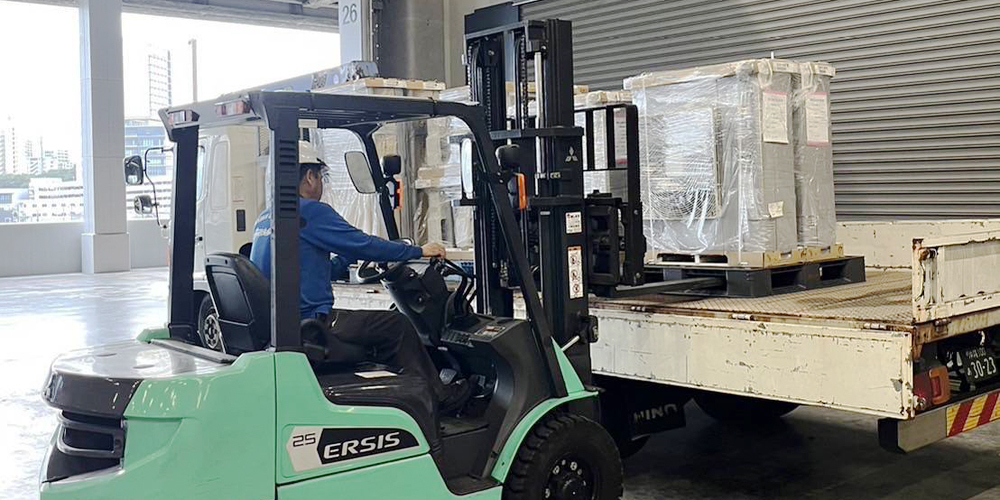 株式会社 トラスト物流【大型ドライバー（浦添市）【月給22万円以上／週休2日制／昇給＆賞与有】】の求人募集画像