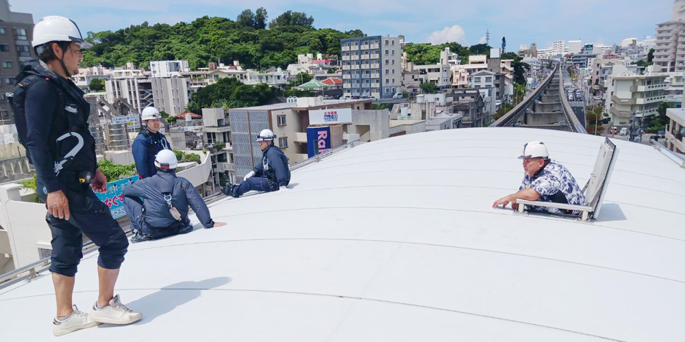 株式会社　若狭サービス社【リフォーム現場スタッフ（経験者）（那覇市安謝）【賞与前年実績有／残業ほぼなし／有給取得率80％】】の求人募集画像