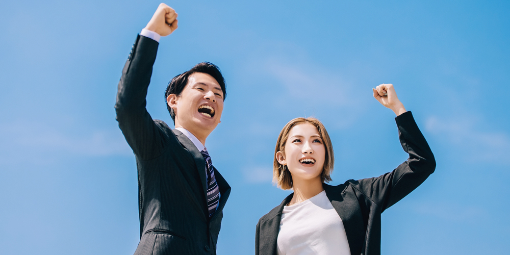 株式会社 エフ・ビー・エル【資産運用商品の接客案内スタッフ（那覇市久茂地）【週休3日制／ノルマ・飛び込みなし／未経験歓迎】】の求人募集画像