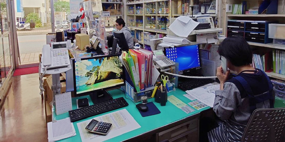 有限会社　喜屋武商店【一般事務（那覇市前島）【週休2日／時間相談可／無料駐車場有】】の求人募集画像