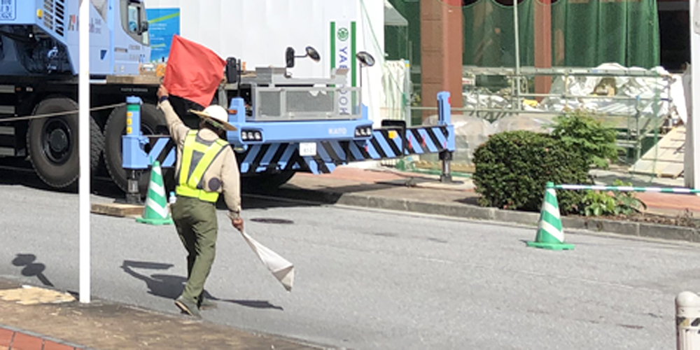有限会社 九州中央警備保障 沖縄営業所【男・女交通誘導警備スタッフ（日勤・一般）【週払いOK／勤務は南部】】の求人募集画像