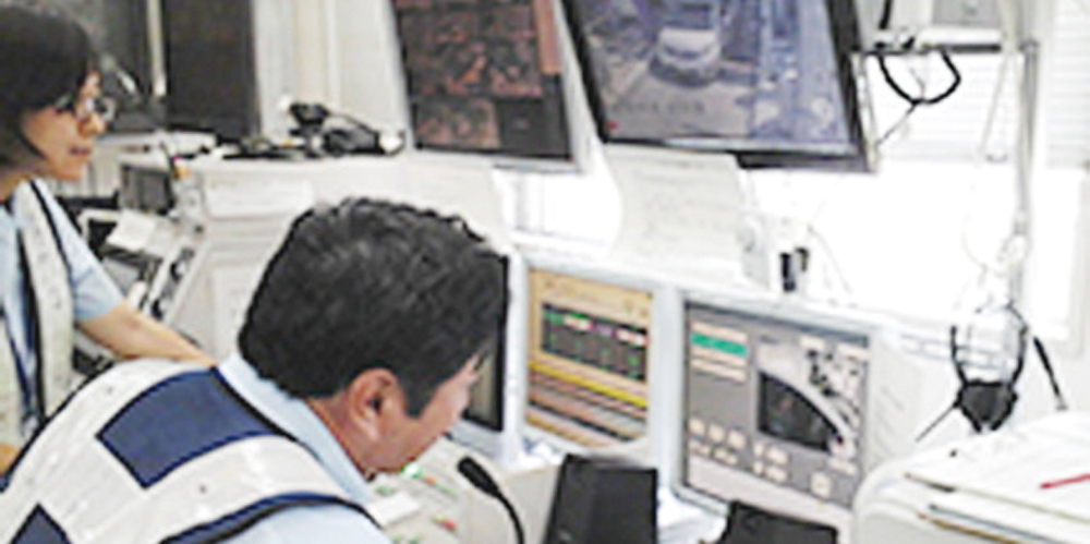 西日本高速道路総合サービス沖縄株式会社【交通管理隊員／高速道路パトロール隊員（浦添市）【社保完備／賞与年2回／待遇・福利厚生充実】】の求人募集画像