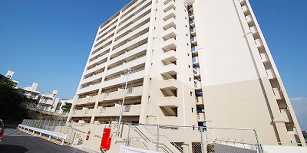 株式会社　高橋土建【建築施工管理技士1級・2級(男女）（那覇市前島）【ワークライフバランス認定企業／直行直帰】】の求人募集画像