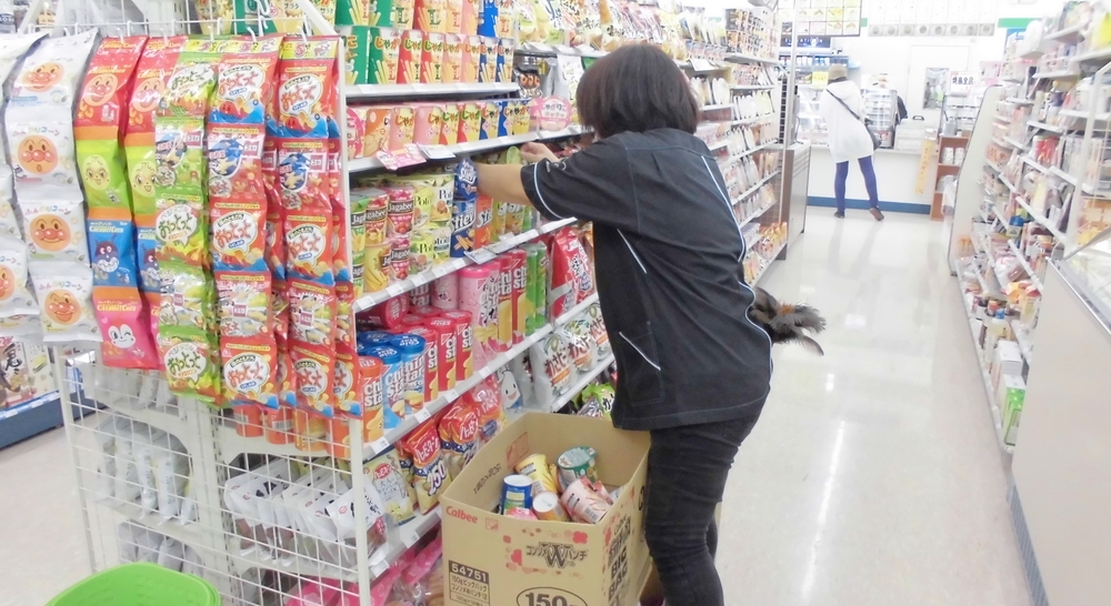 ファミリーマート 今帰仁村役場前【コンビニスタッフ（今帰仁村）【選べるシフト／駐輪場有／社員登用制度有】】の求人募集画像