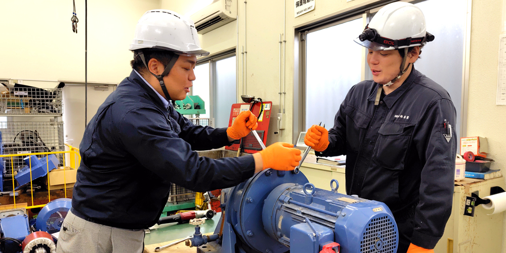 株式会社 長嶺産業【工場用機械のメンテナンス(見習い)（南城市）【土日祝休み／年間休日126日／賞与5.5ヶ月】】の求人募集画像