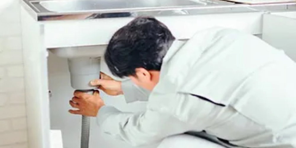 有限会社 あおい設備工業【住宅水回りの配管工スタッフ(那覇市首里石嶺町)【家族手当有/無料駐車場有】】の求人募集画像