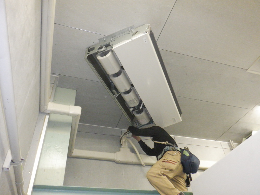 株式会社タスイチ【空調・消火設備スタッフ(南城市)【未経験歓迎／半年後正社員登用有／働き方選べる】】の求人募集画像