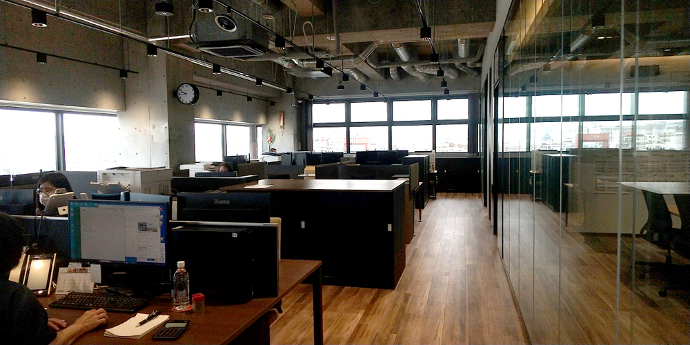 OSS 沖縄設計サービス株式会社【ルート配送営業(那覇市安謝)【職歴不問/賞与有/業績安定】】の求人募集画像