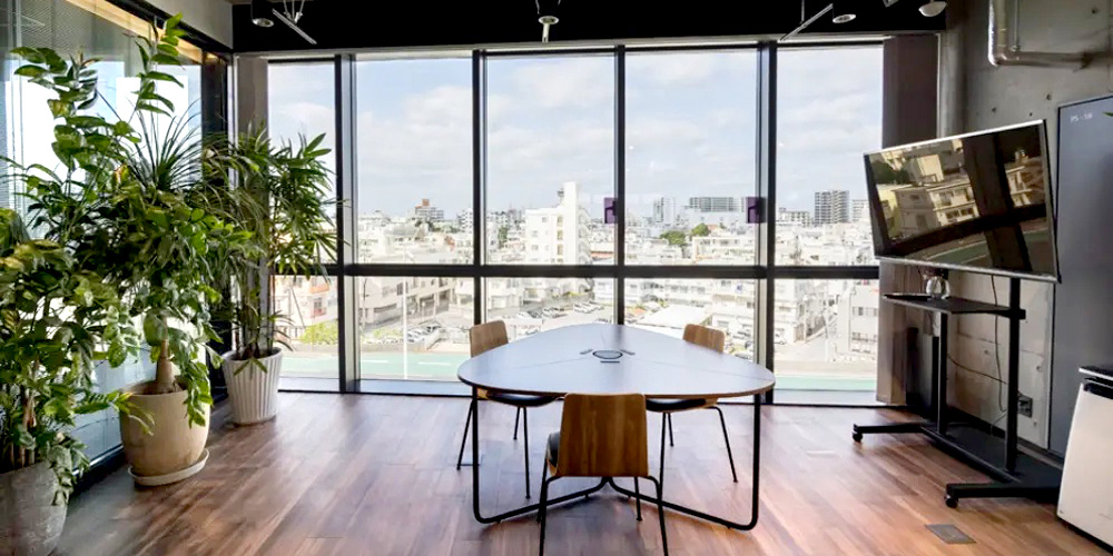 OSS 沖縄設計サービス株式会社【図面データのルート配送営業（那覇市安謝）【職歴不問／賞与有／業績安定】】の求人募集画像