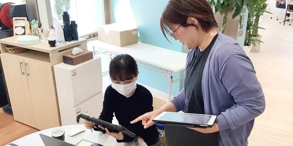 (株)ブレンズ(ほっともっと・やよい軒沖縄本部)【ほっともっと店舗運営スタッフ(県内全域)【賞与年2回/未経験OK/フレックスタイム制】】の求人募集画像